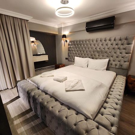 Talles Loft Hotel Smirne Esterno foto