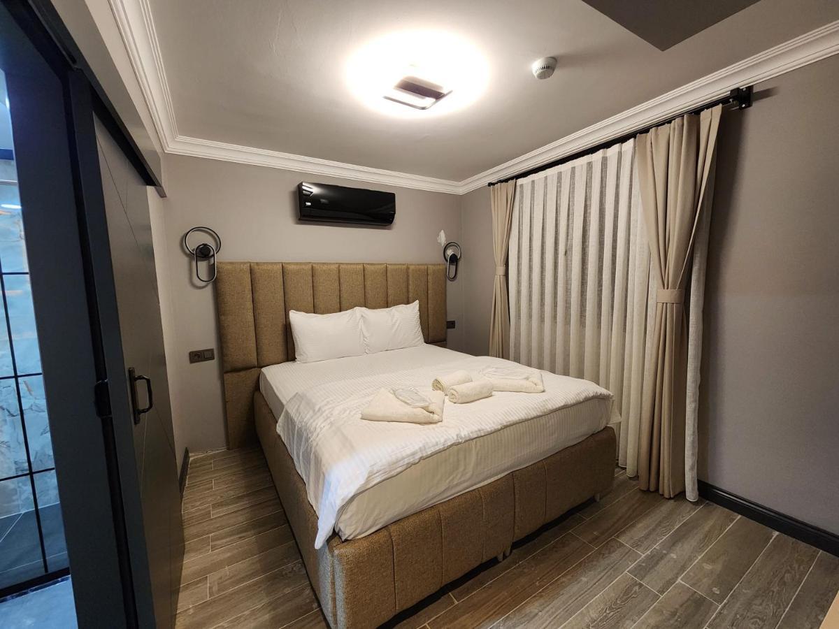Talles Loft Hotel Smirne Esterno foto