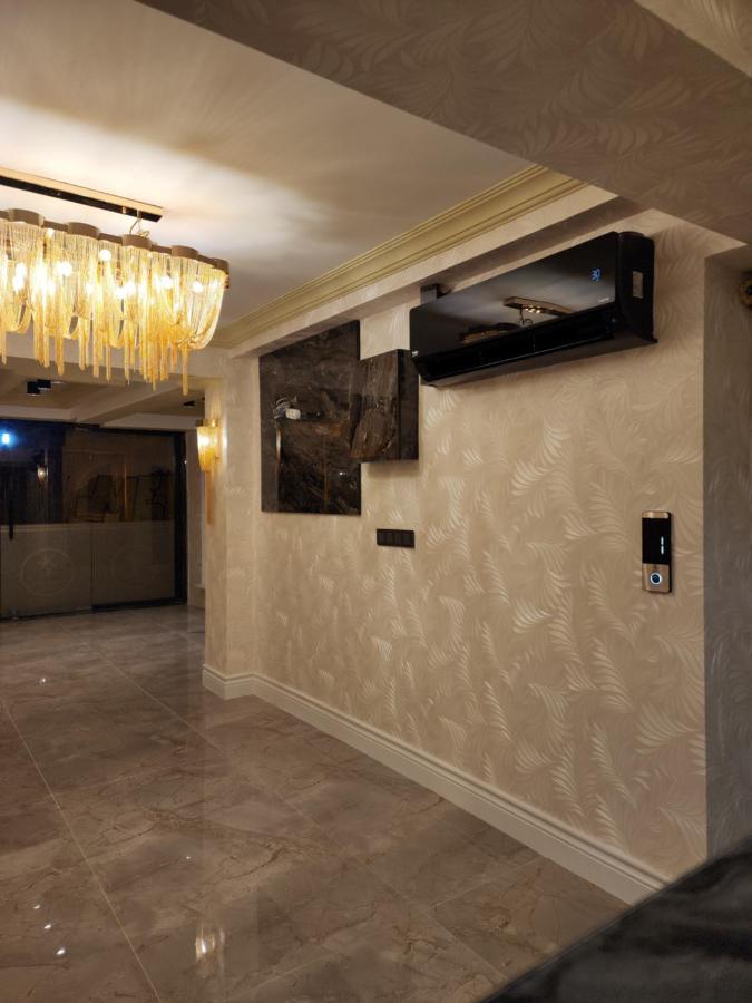 Talles Loft Hotel Smirne Esterno foto