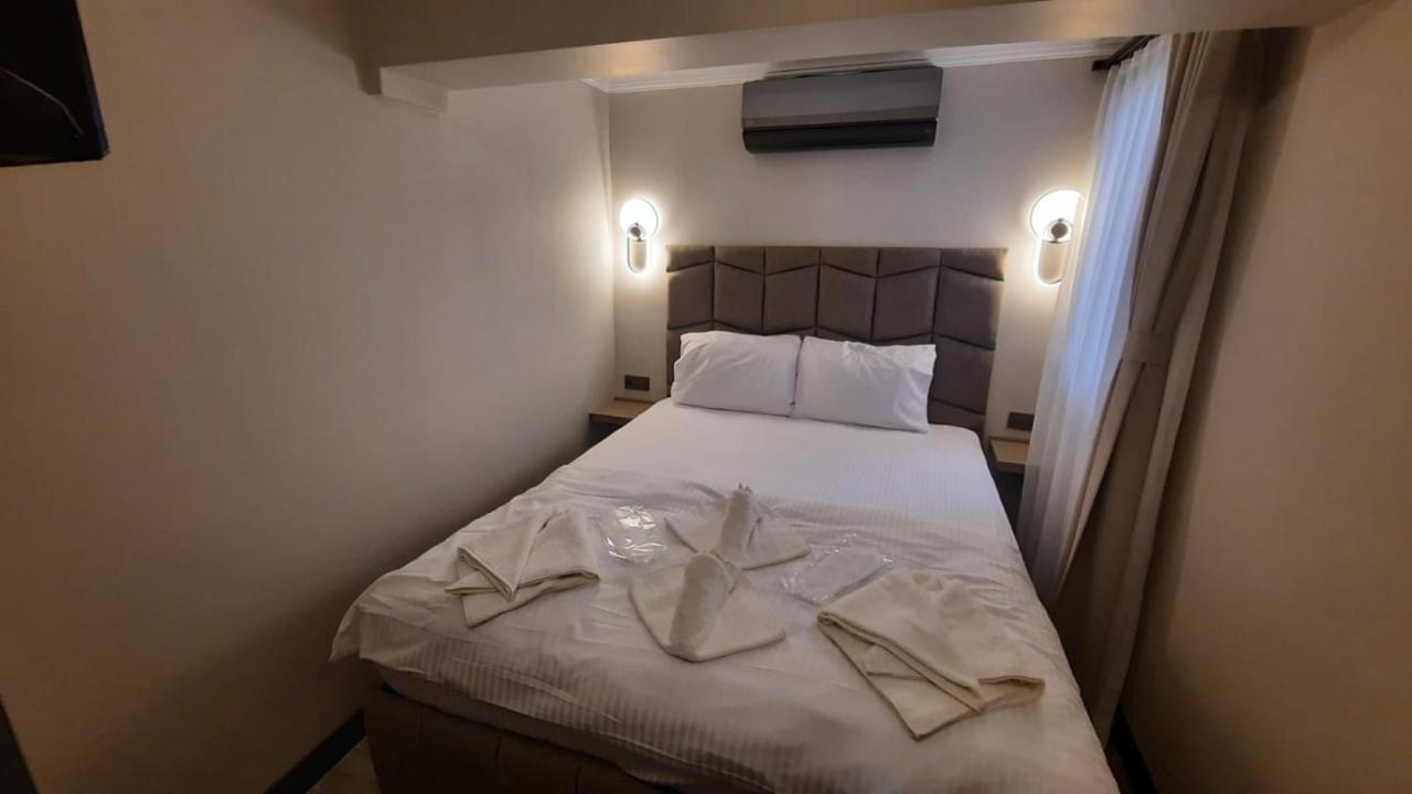 Talles Loft Hotel Smirne Esterno foto
